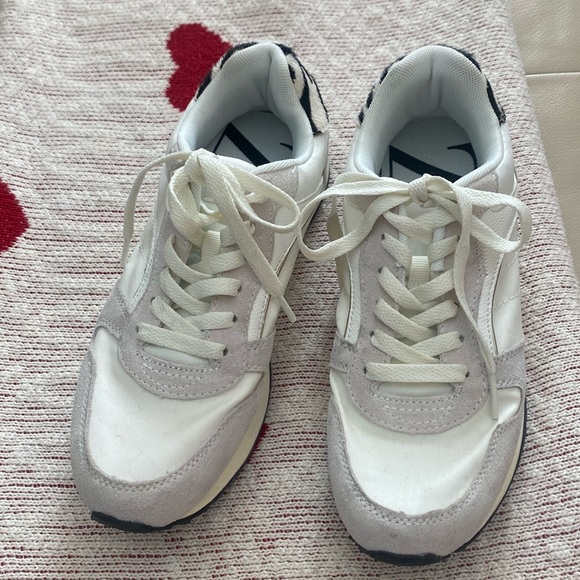 Zara running shoes - Picture 1 of 4